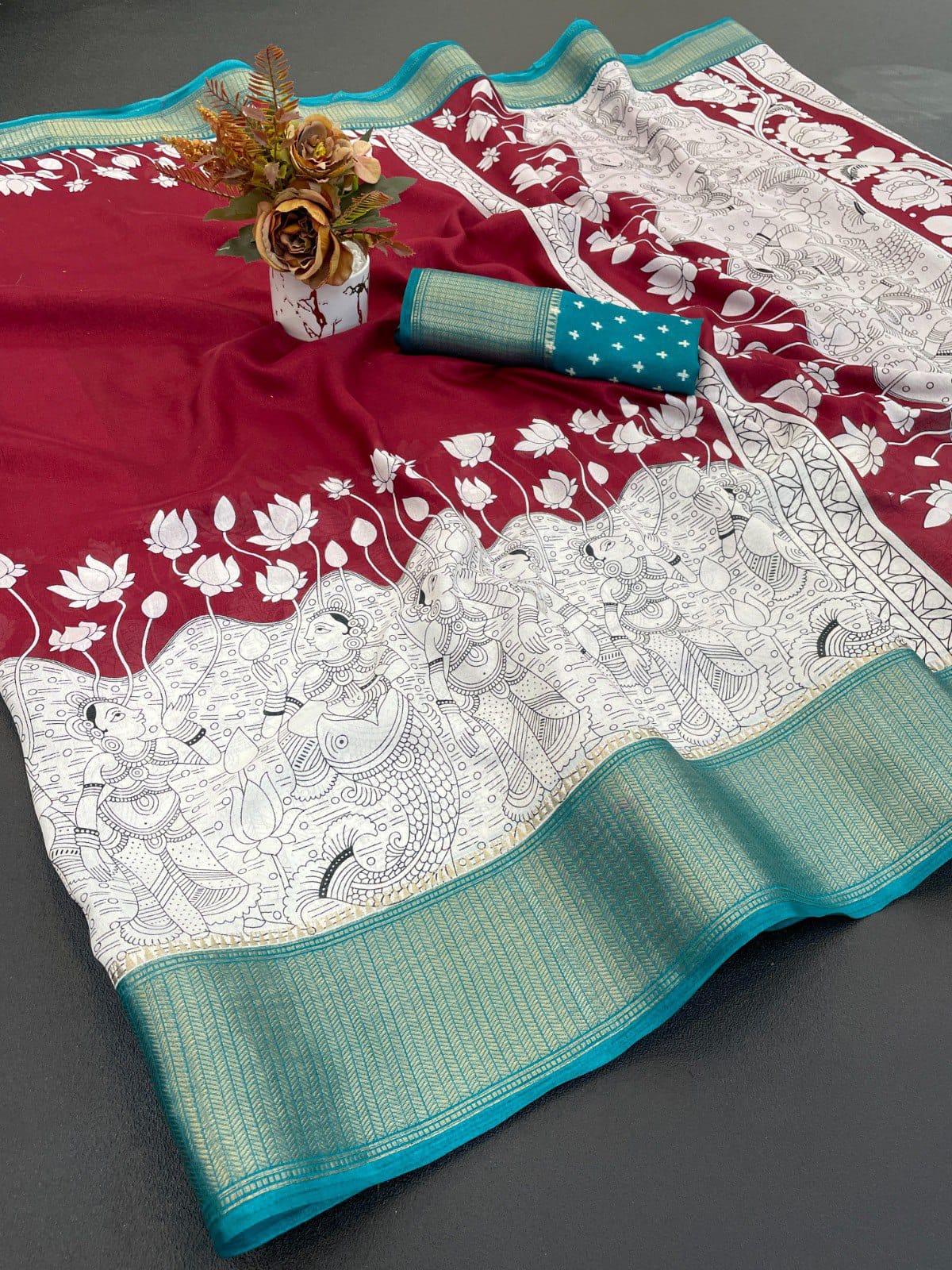 Elegant Dola Silk Freehand Print Saree with Designer Pallu
