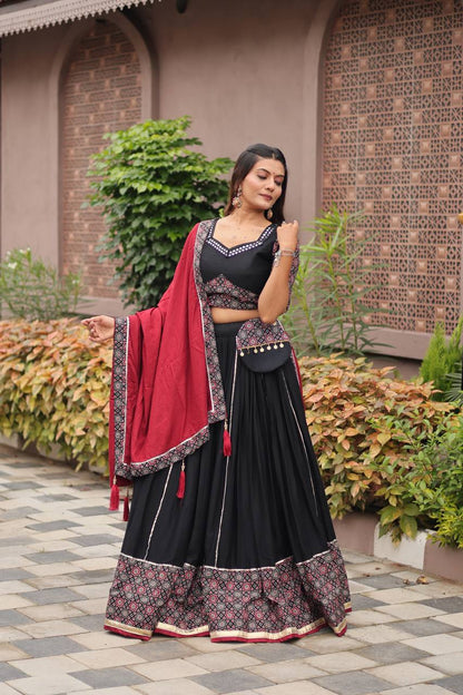 Navratri Special Gamthi Work Cotton Lehenga Choli Set with Purse