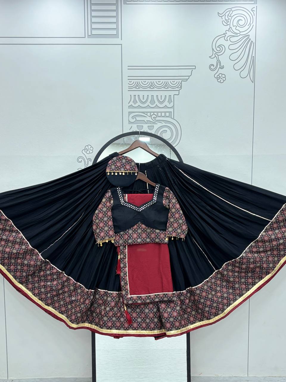 Navratri Special Gamthi Work Cotton Lehenga Choli Set with Purse