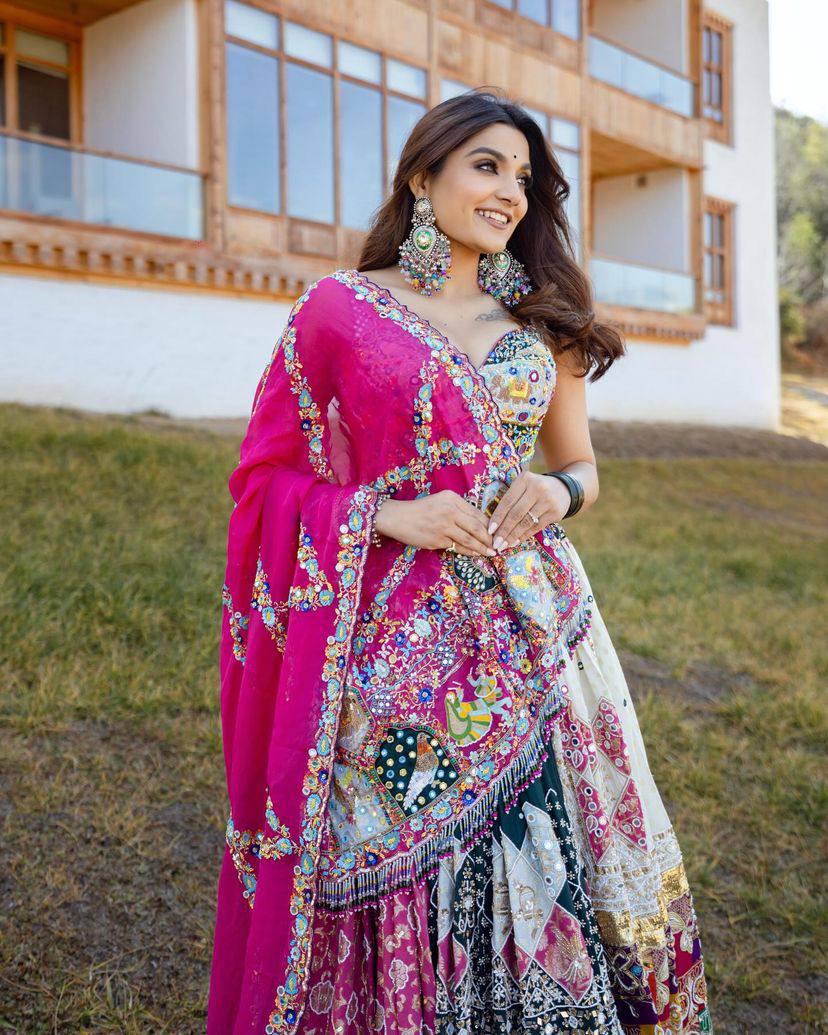 PRESENTING NEW DESIGNER PRINTED LAHENGA CHOLI