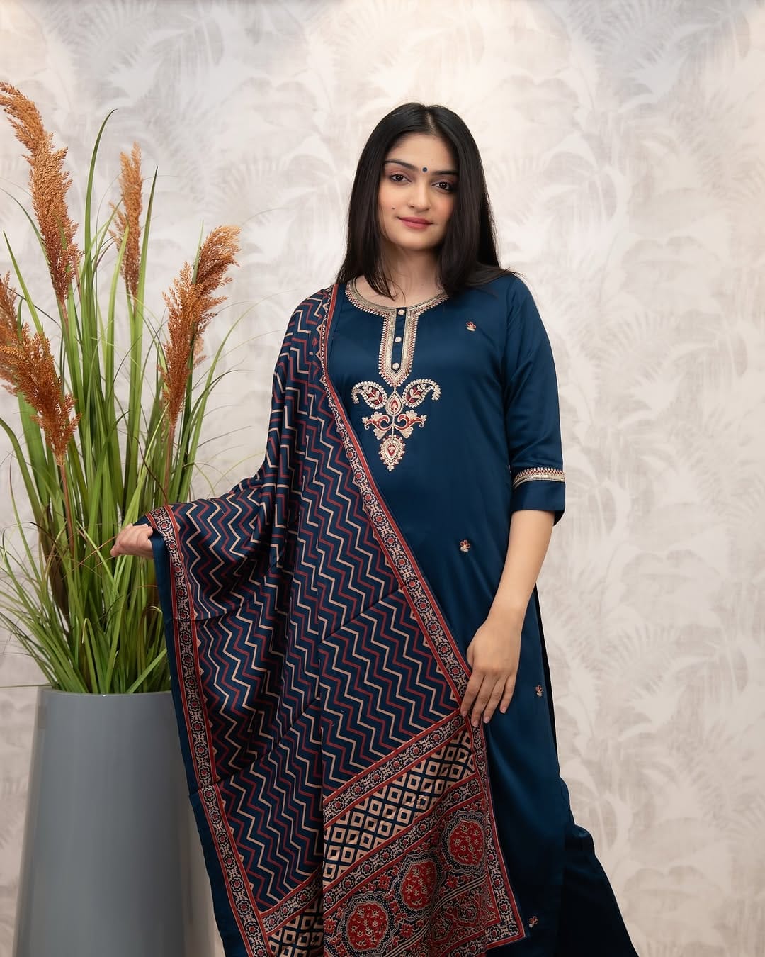 Elegant Chanderi Silk Kurti Set with Embroidered Muslin Dupatta