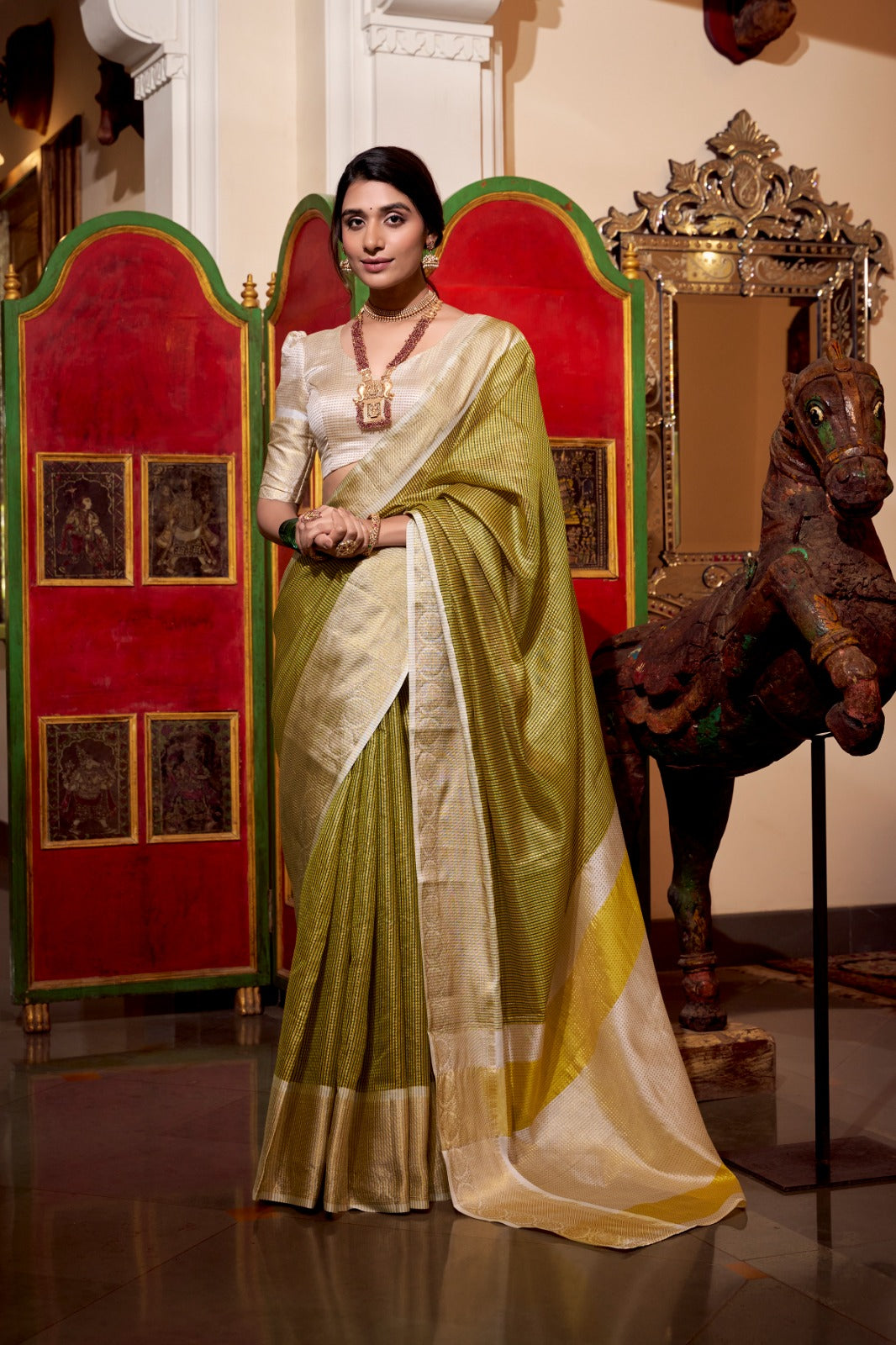 Vanishri Green Jacquard Saree with Zari Weaving