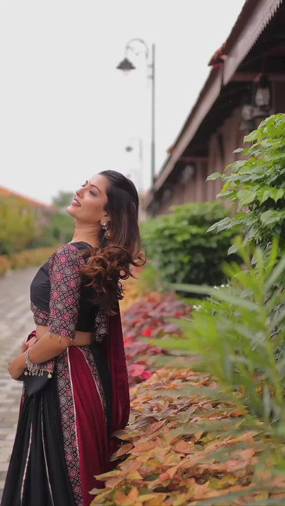 Navratri Special Gamthi Work Cotton Lehenga Choli Set with Purse